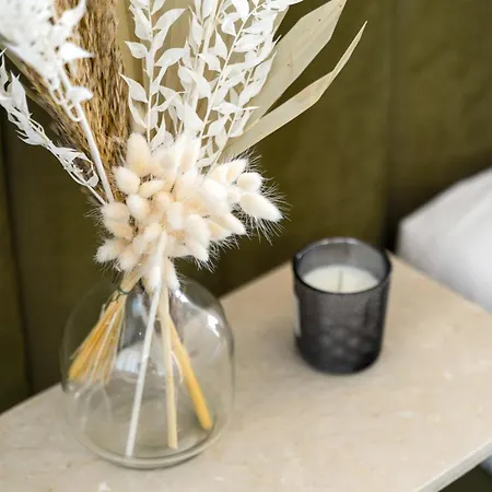 Downtown, 1br With A First Row View Over The Sea * Distretto di Faro