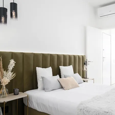 Apartman Downtown, 1br With A First Row View Over The Sea